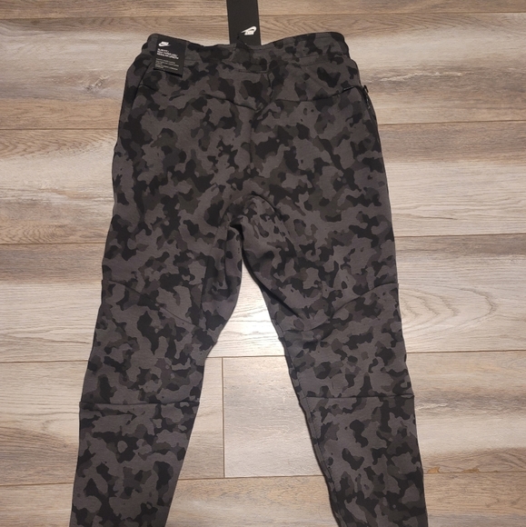 Nike sportswear jogger pants - Picture 2 of 5